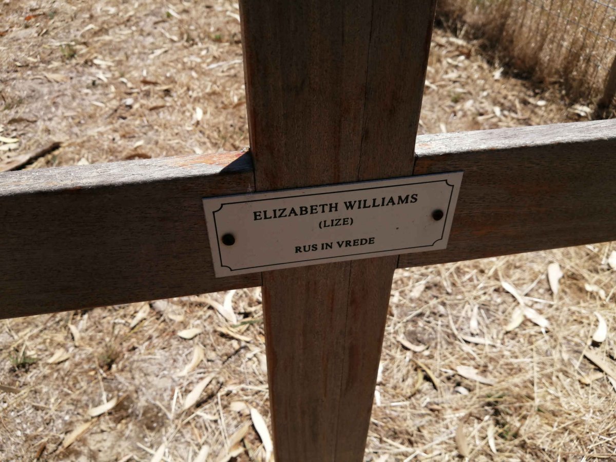 WILLIAMS Elizabeth