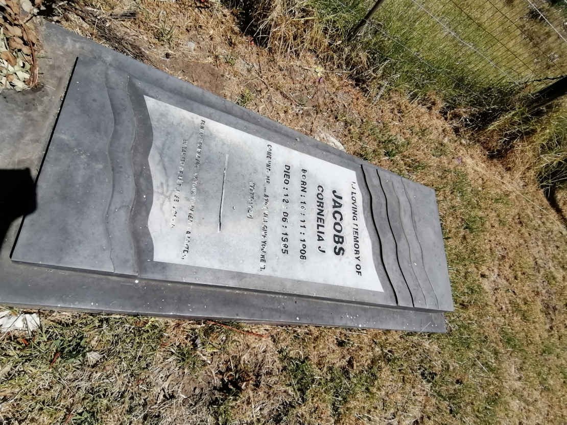 JACOBS Cornelia J. 1908-1985