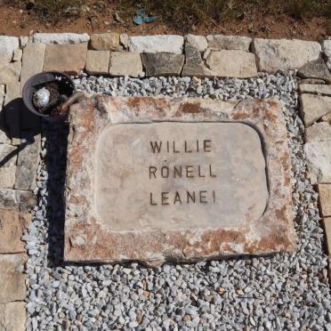 ? Willie :: ? Ronell :: ? Leanei