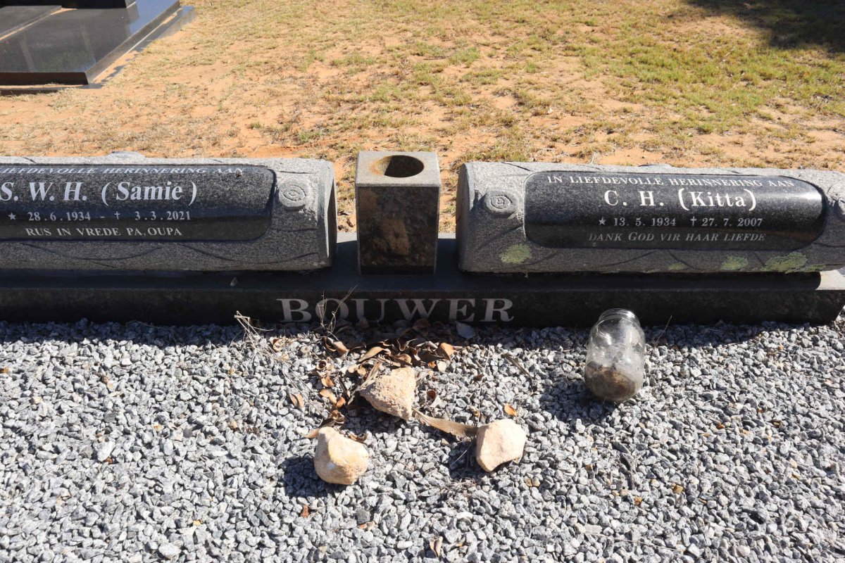 BOUWER S.W.H 1934-2021 & C.H. 1934-2007