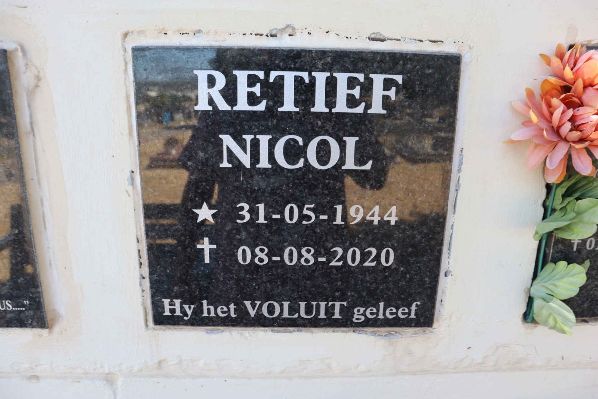 RETIEF Nicol 1944-2020