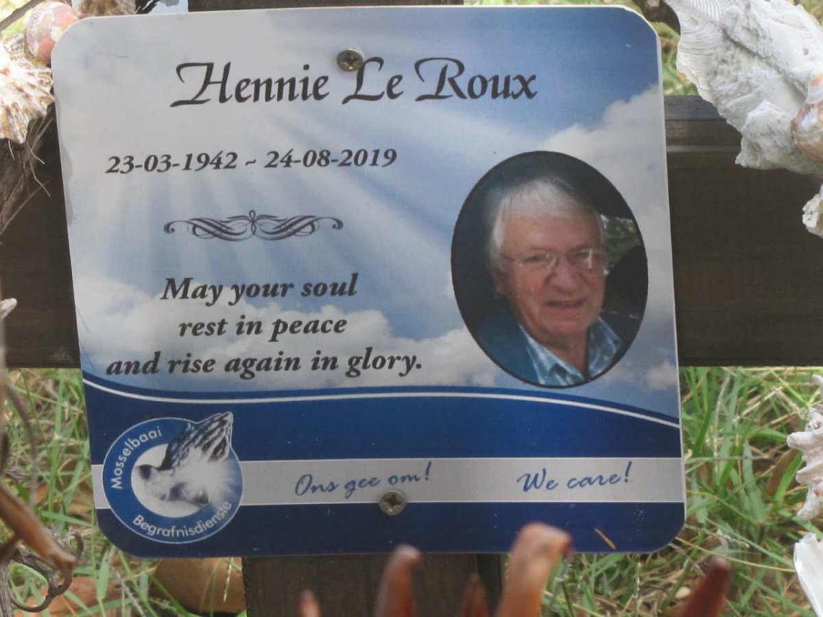 ROUX Hennie, le 1942-2019 _2