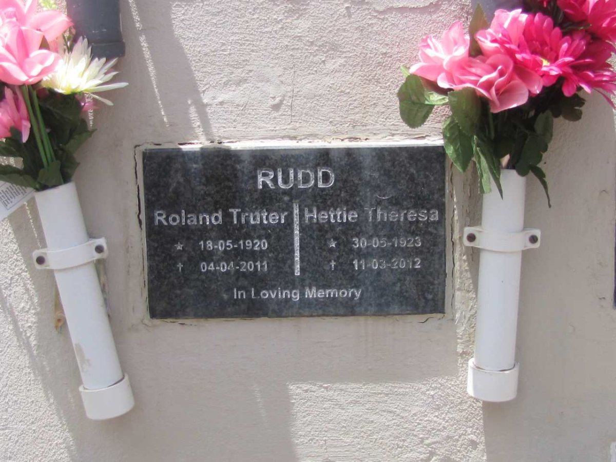 RUDD Roland Truter 1920-2011 &amp; Hettie Theresa 1923-2012
