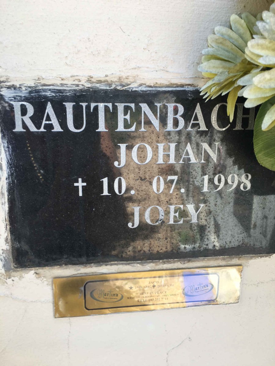 RAUTENBACH Johan -1998 &amp; Joey :: RAUTENBACH Jaco 1968-2011