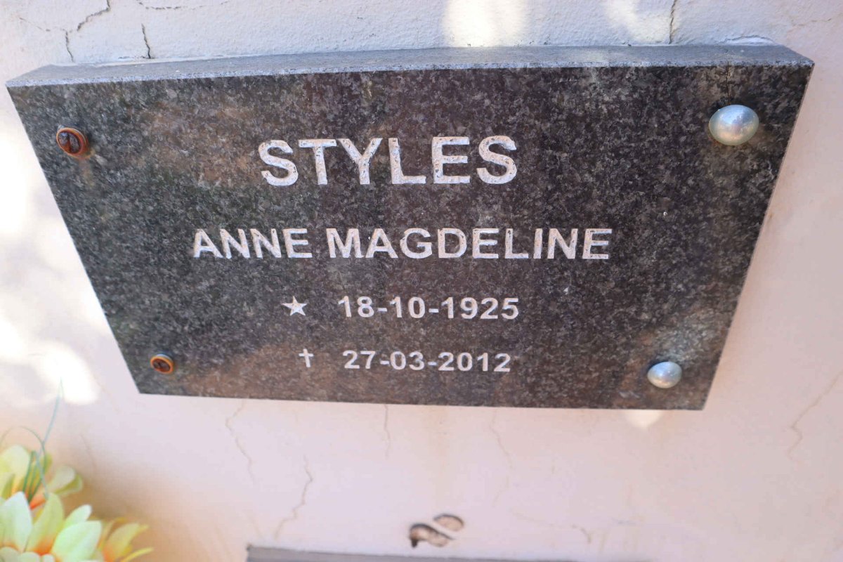 STYLES Annie Magdeline 1925-2012