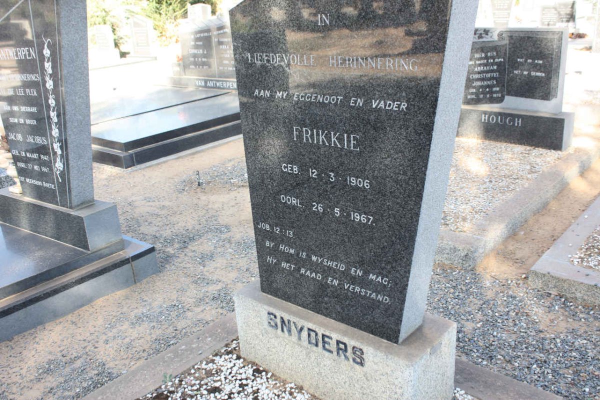 SNYDERS Frikkie 1906-1967