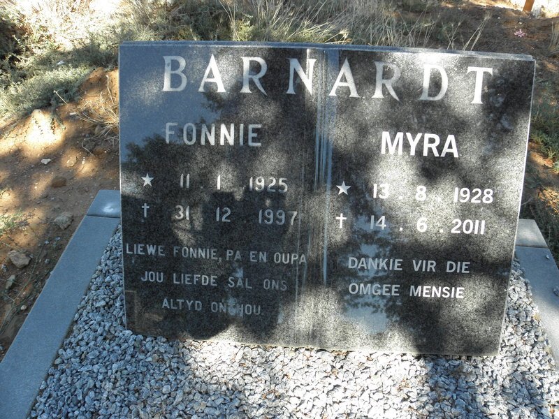 BARNARDT Fonnie 1925-1997 &amp; Myra 1928-2011