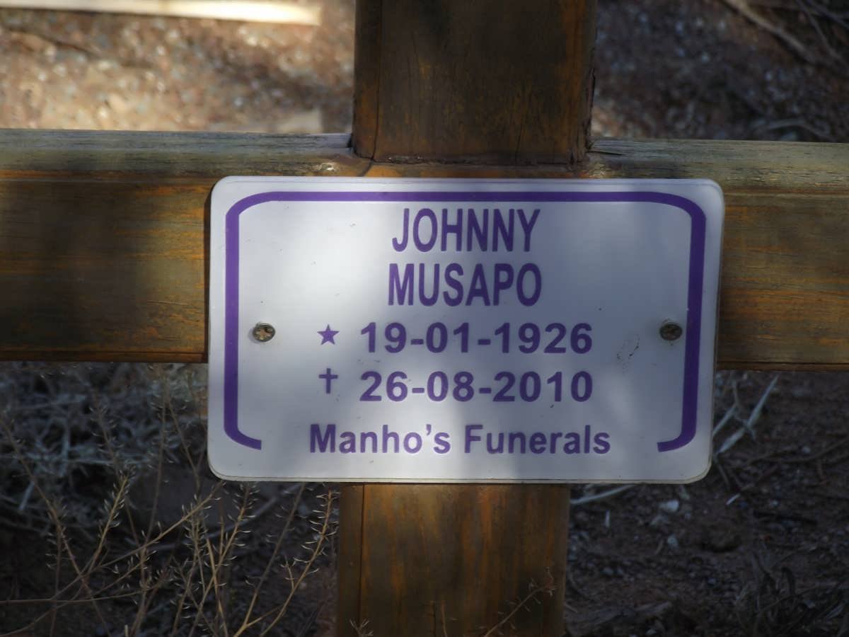 MUSAPO Johnny 1926-2010