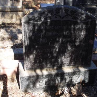 SCHOLTZ Frederik Johannes 1865-1948 &amp; Agatha Hilda Harriet, formerly MEYER nee DANNHAUSER 18??-1958