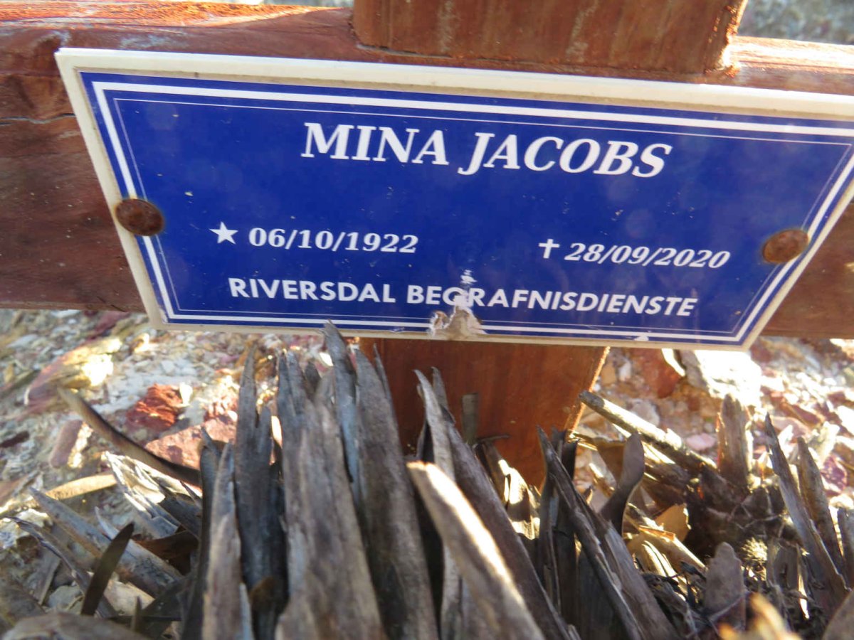 JACOBS Mina 1922-2020
