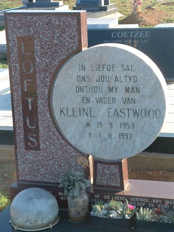 LOFTUS Kleine Eastwood 1953-1997
