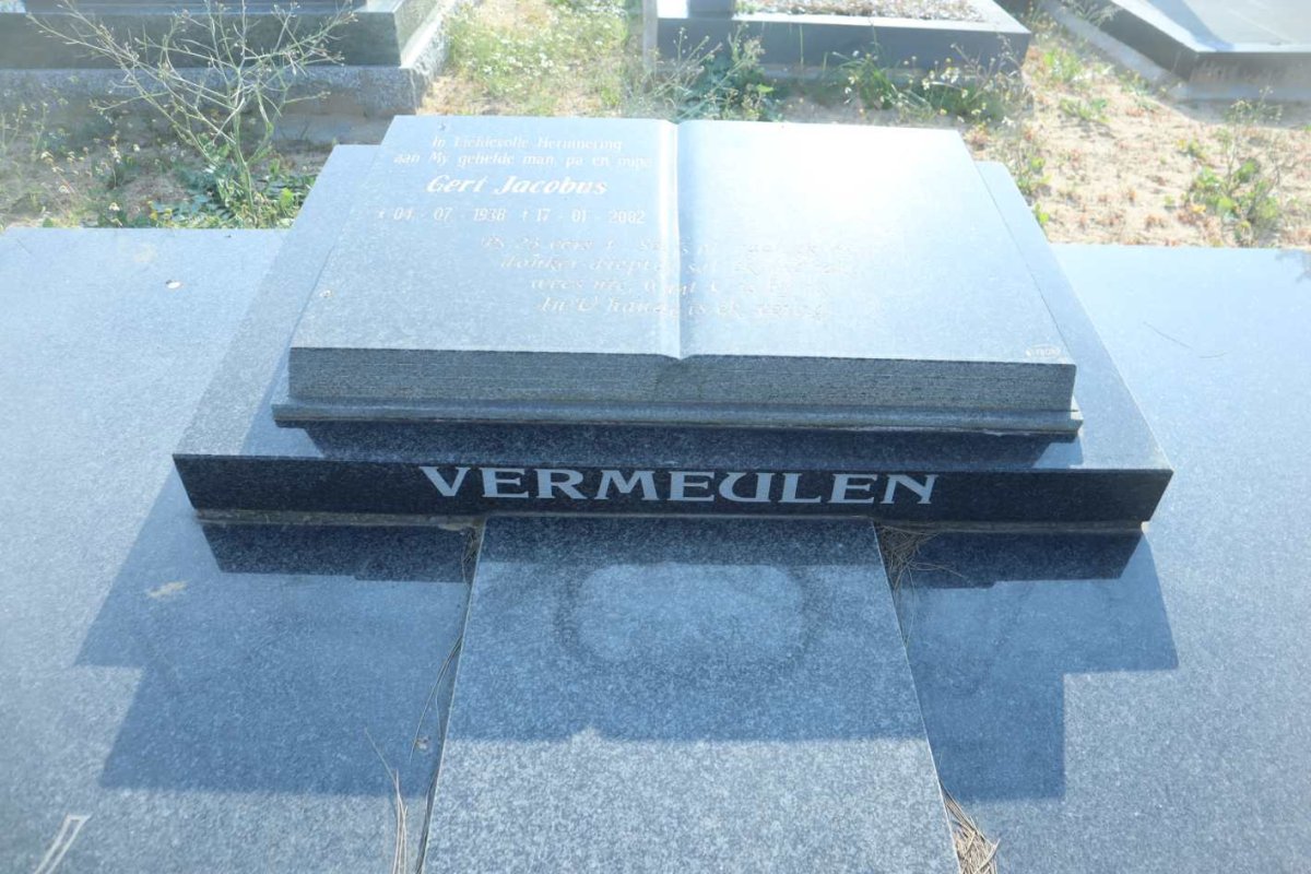 VERMEULEN Gert Jacobus 1938-2002