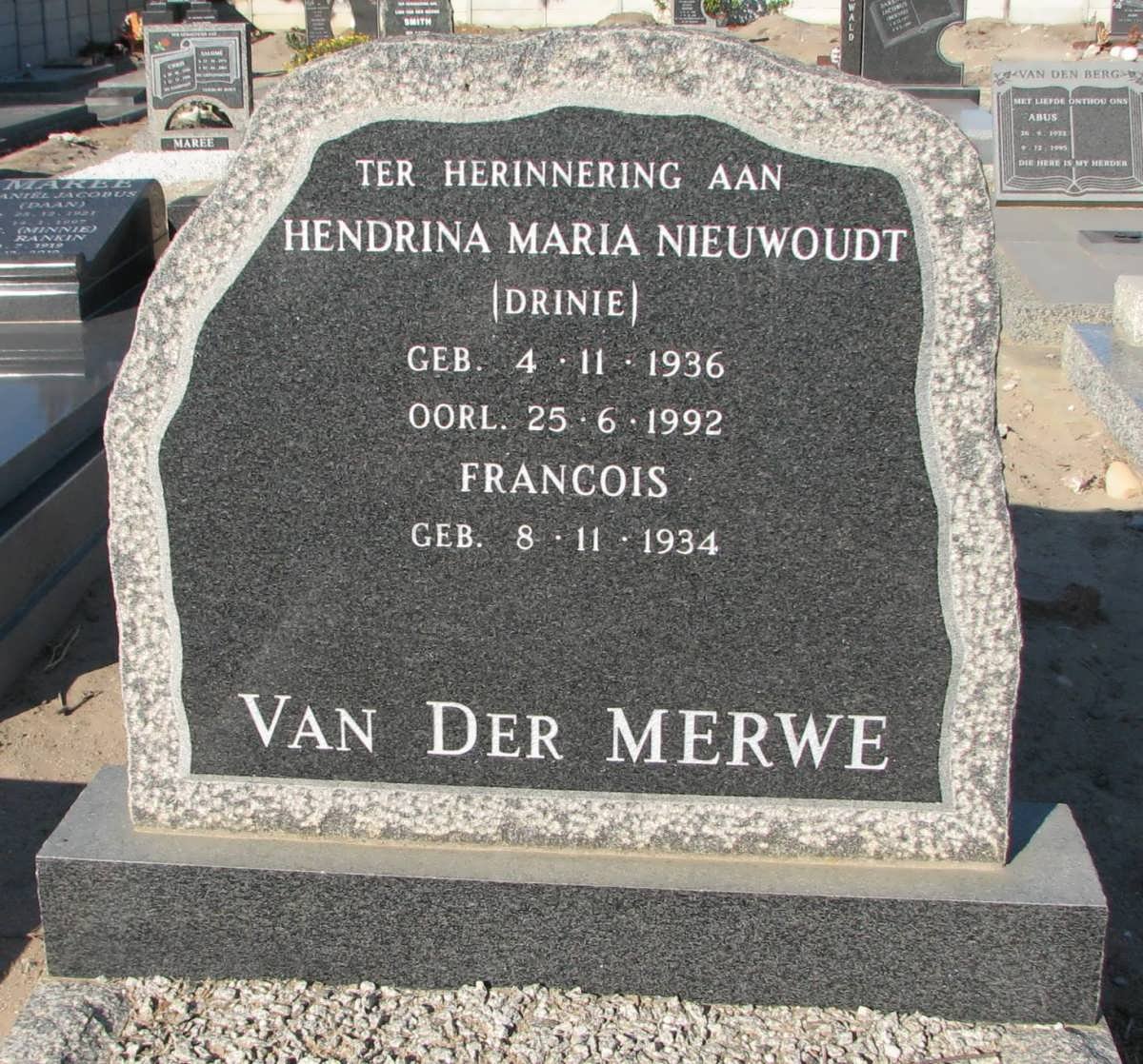 MERWE Francois 1934- &amp; Hendrina Maria NIEUWOUDT 1936-1992