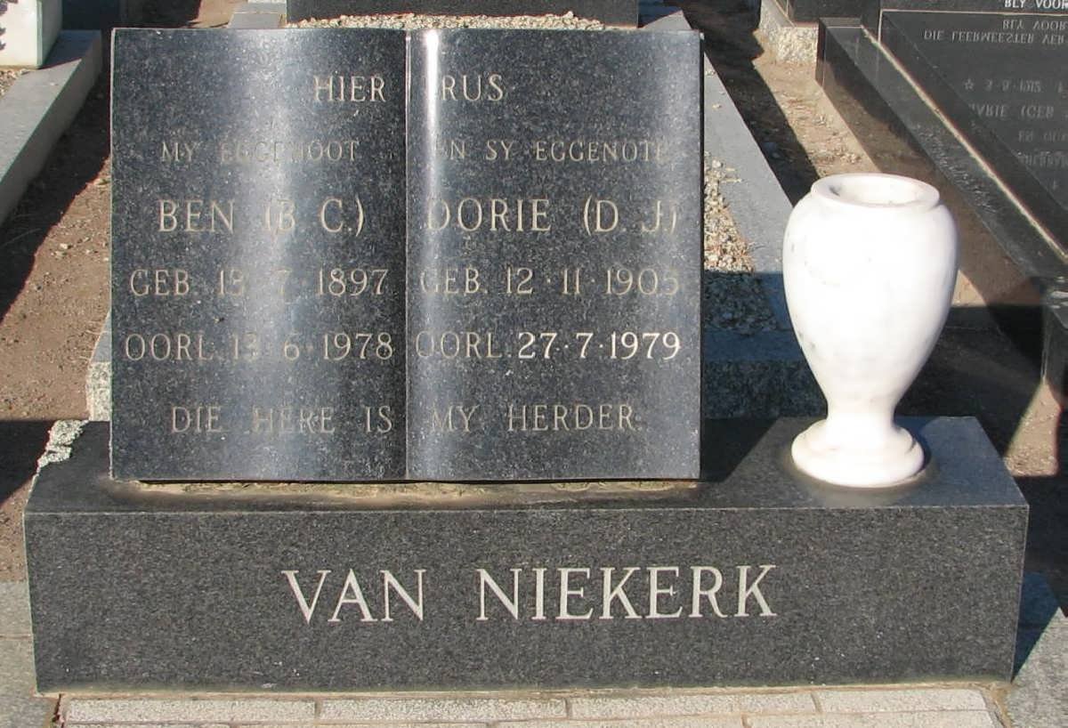 NIEKERK B.C., van 1897-1978 &amp; D.J. 1905-1979