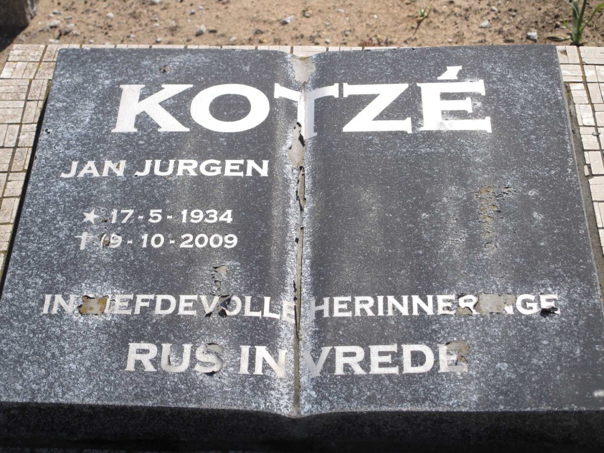 KOTZE Jan Jurgen 1934-2009 