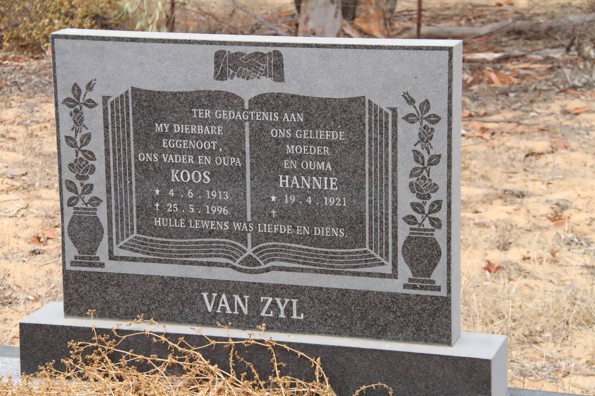ZYL Koos, van 1913-1996 &amp; Hannie 1921-