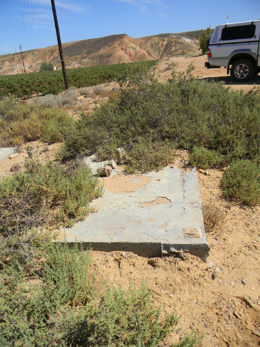 ? Unmarked Grave