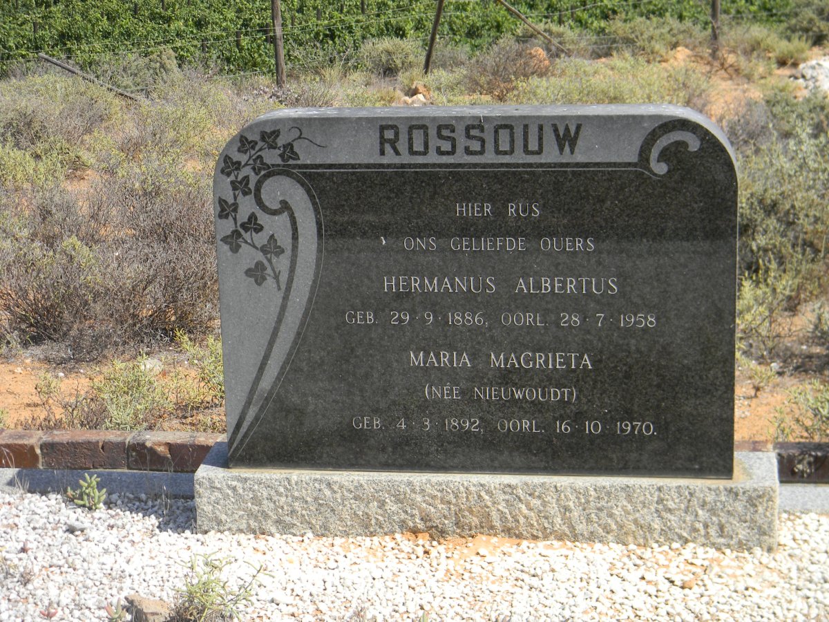 ROSSOUW Hermanus Albertus 1886-1958 &amp; Maria Magrieta NIEUWOUDT 1892-1970
