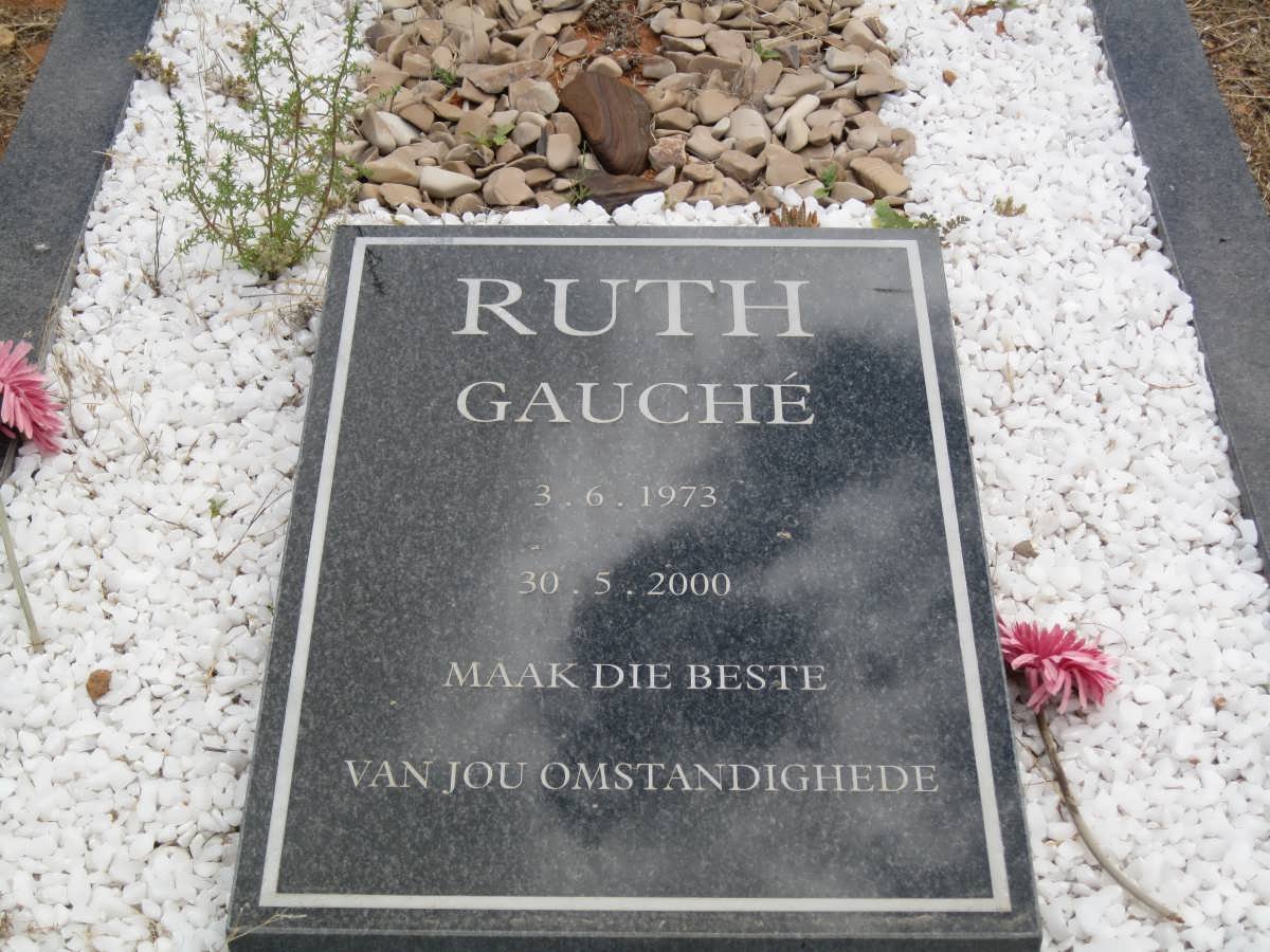 GAUCHÉ Ruth 1973-2000