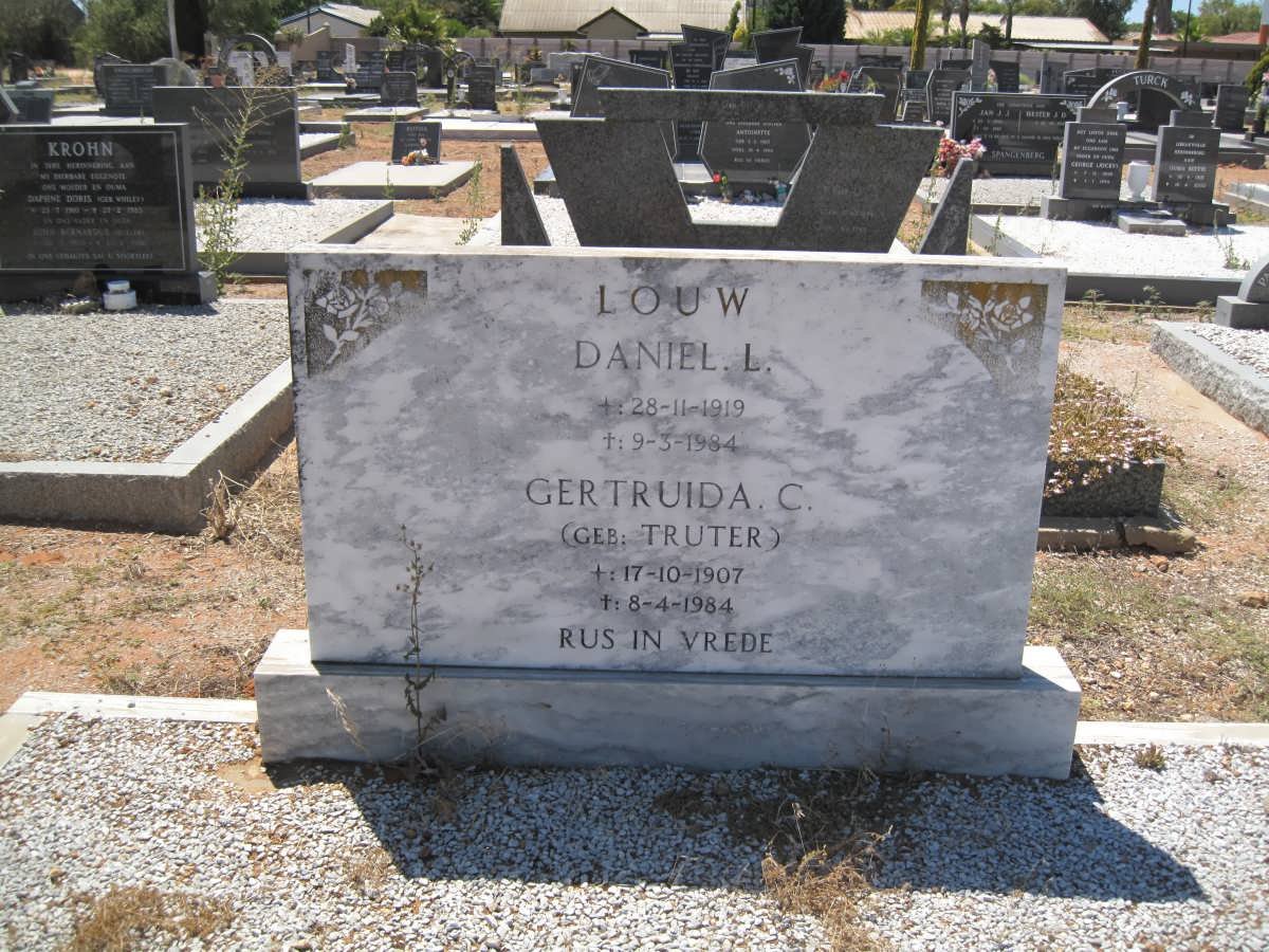 LOUW Daniel L. 1919-1984 &amp; Gertruida C. TRUTER 1907-1984