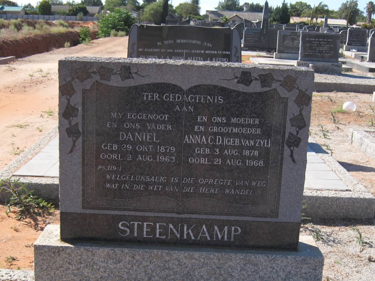 STEENKAMP Daniel 1879-1963 &amp; Anna C.D. VAN ZYL 1878-1968
