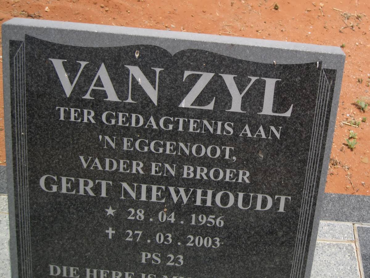 ZYL Gert Niewhoudt, van 1956-2003