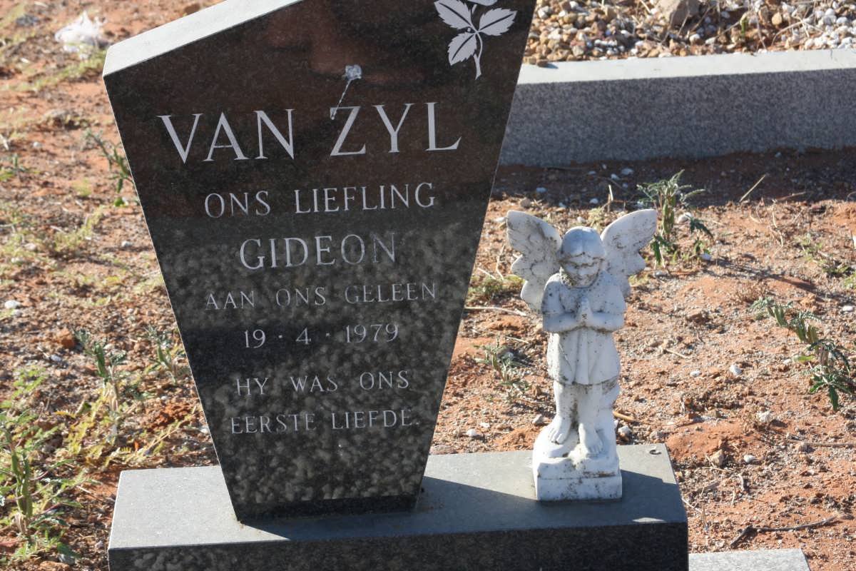 ZYL Gideon, van -1979