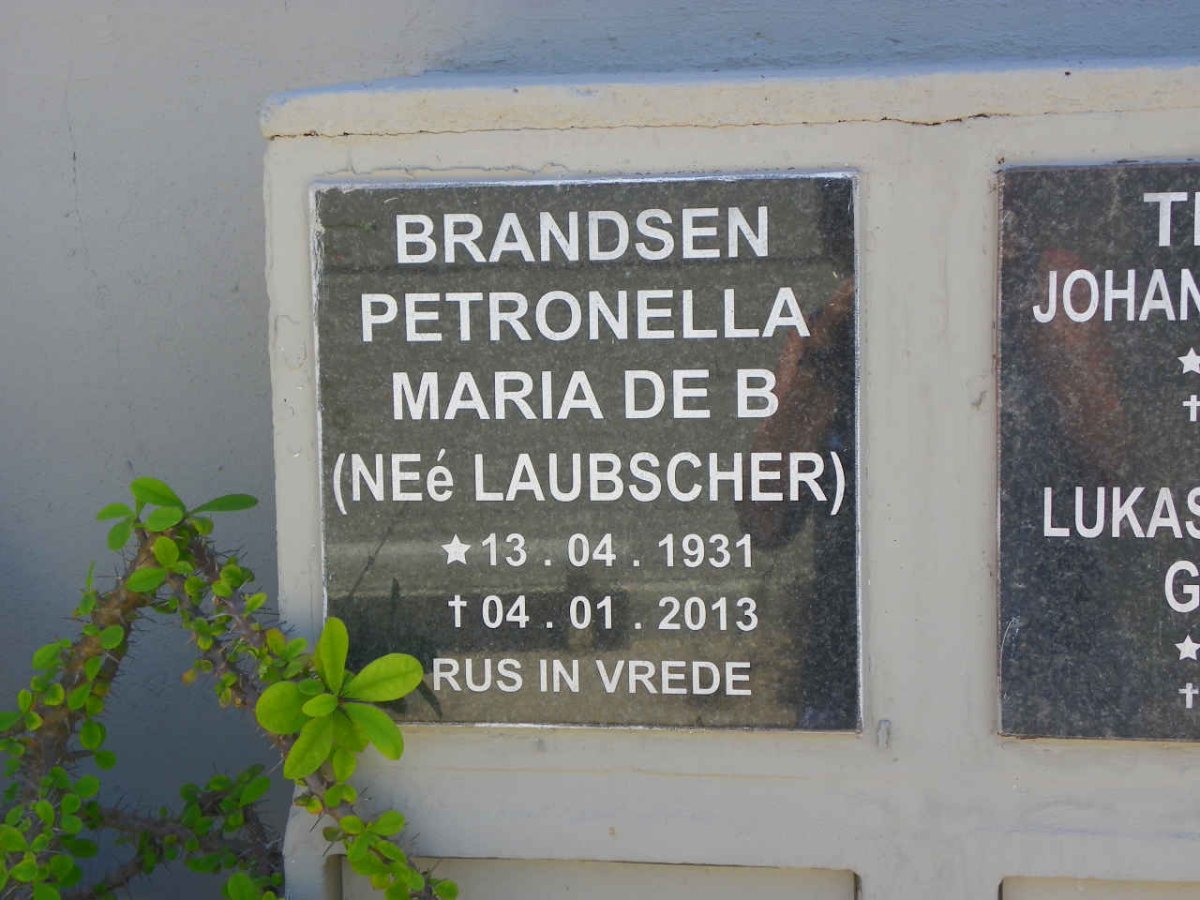 BRANDSEN Petronella Maria de B. nee LAUBSCHER 1931-2013