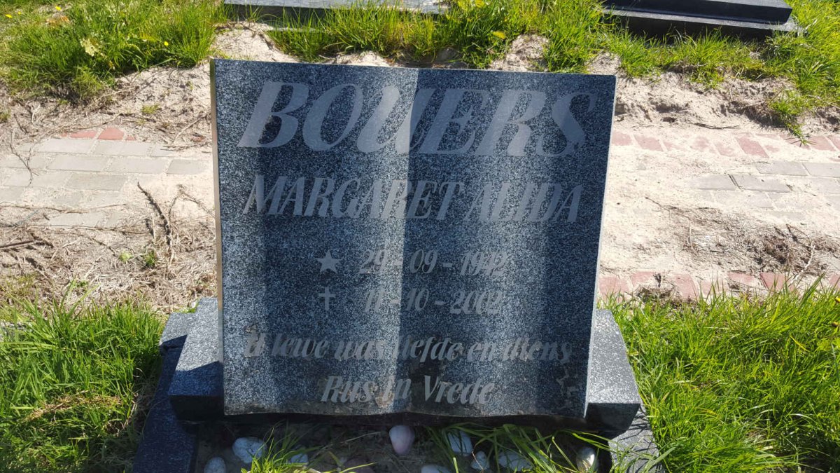 BOUERS Margaret Alida 1942-2002