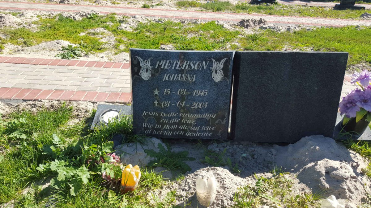 PIETERSEN Johanna 1945-2003
