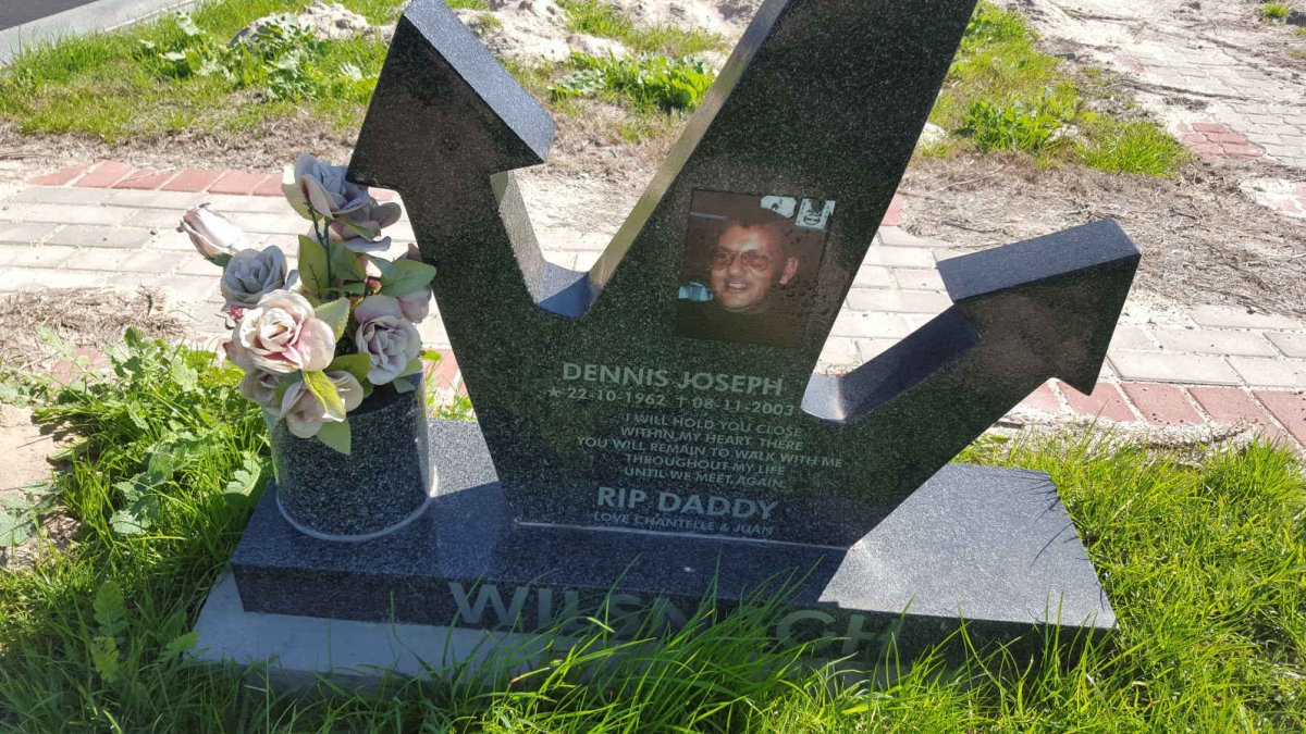 WILSNACH Dennis Joseph 1962-2003