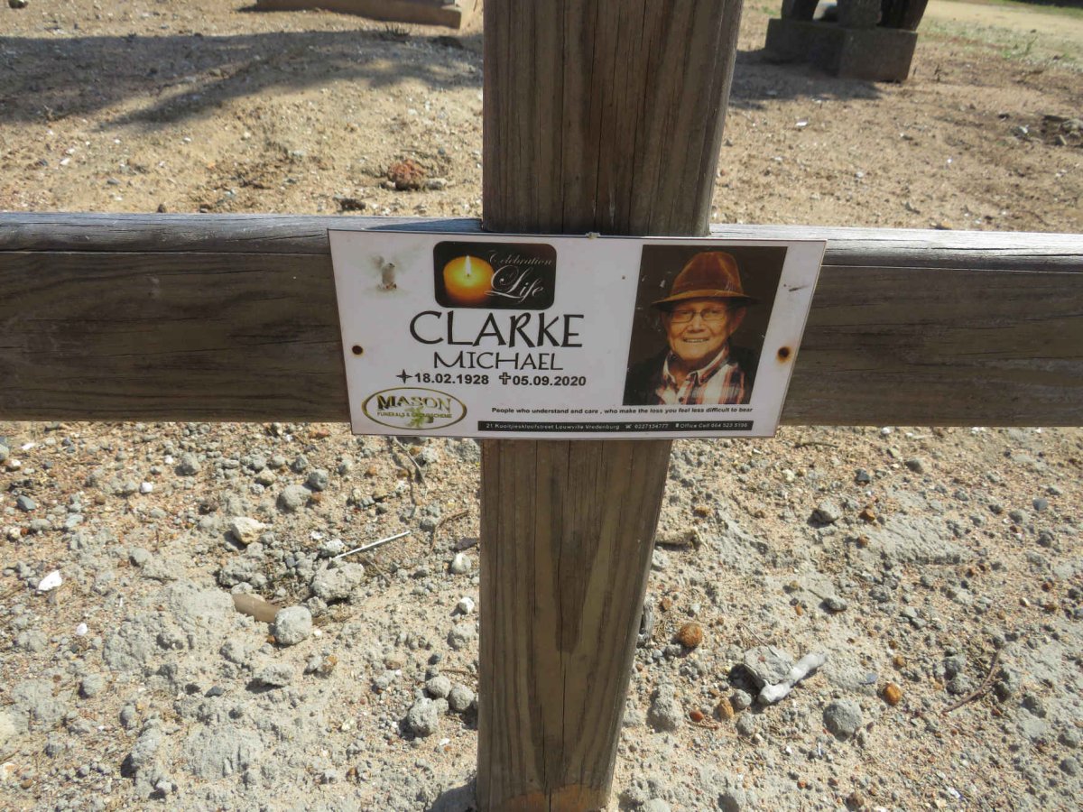 CLARKE Michael 1928-2020