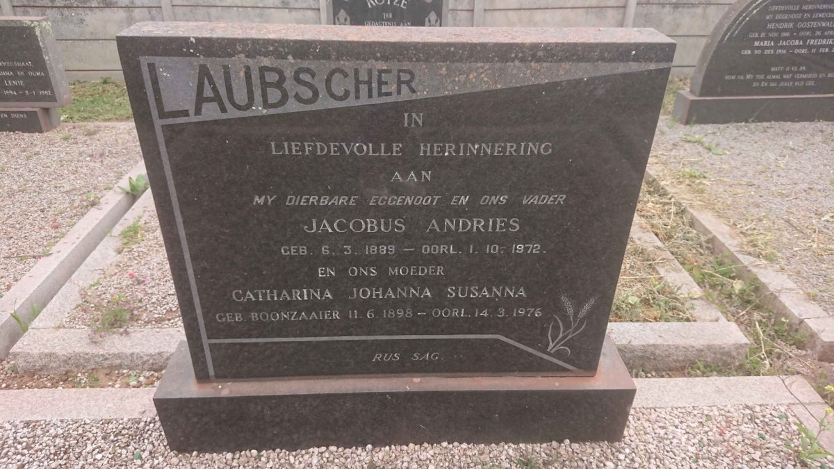 LAUBSCHER Jacobus Andries 1889-1972 &amp; Catharina Johanna Susanna BOONZAAIER 1898-1976