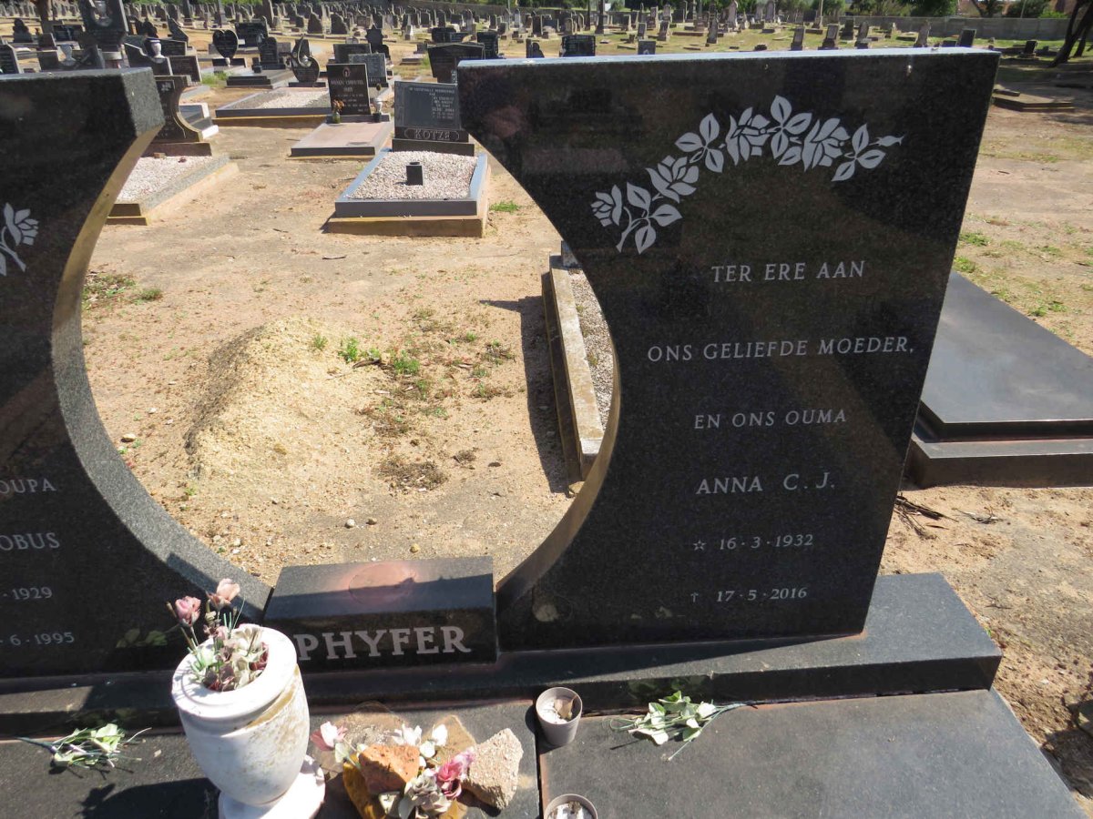 PHYFER Dirk Jacobus 1929-1995 &amp; Anna C.J. 1932-2016