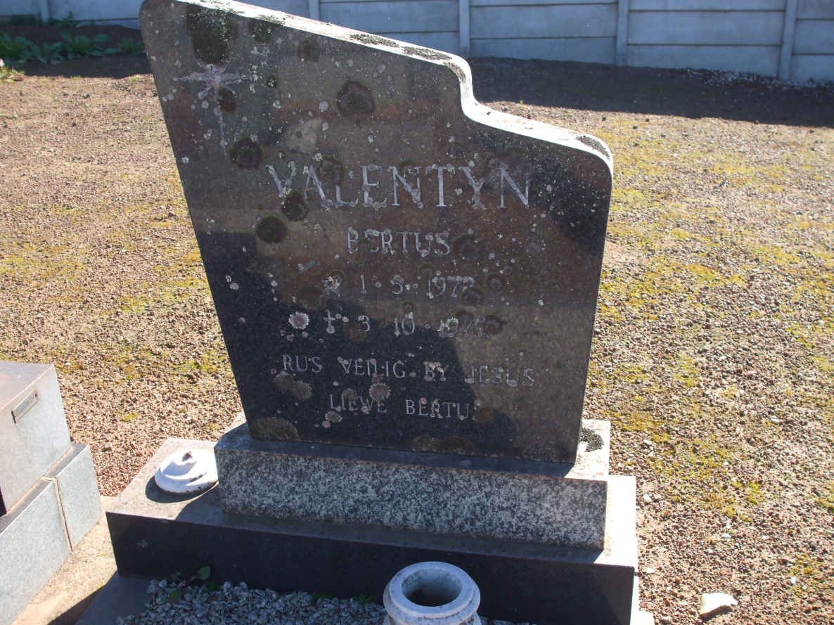 VALENTYN Bertus 1972-197?