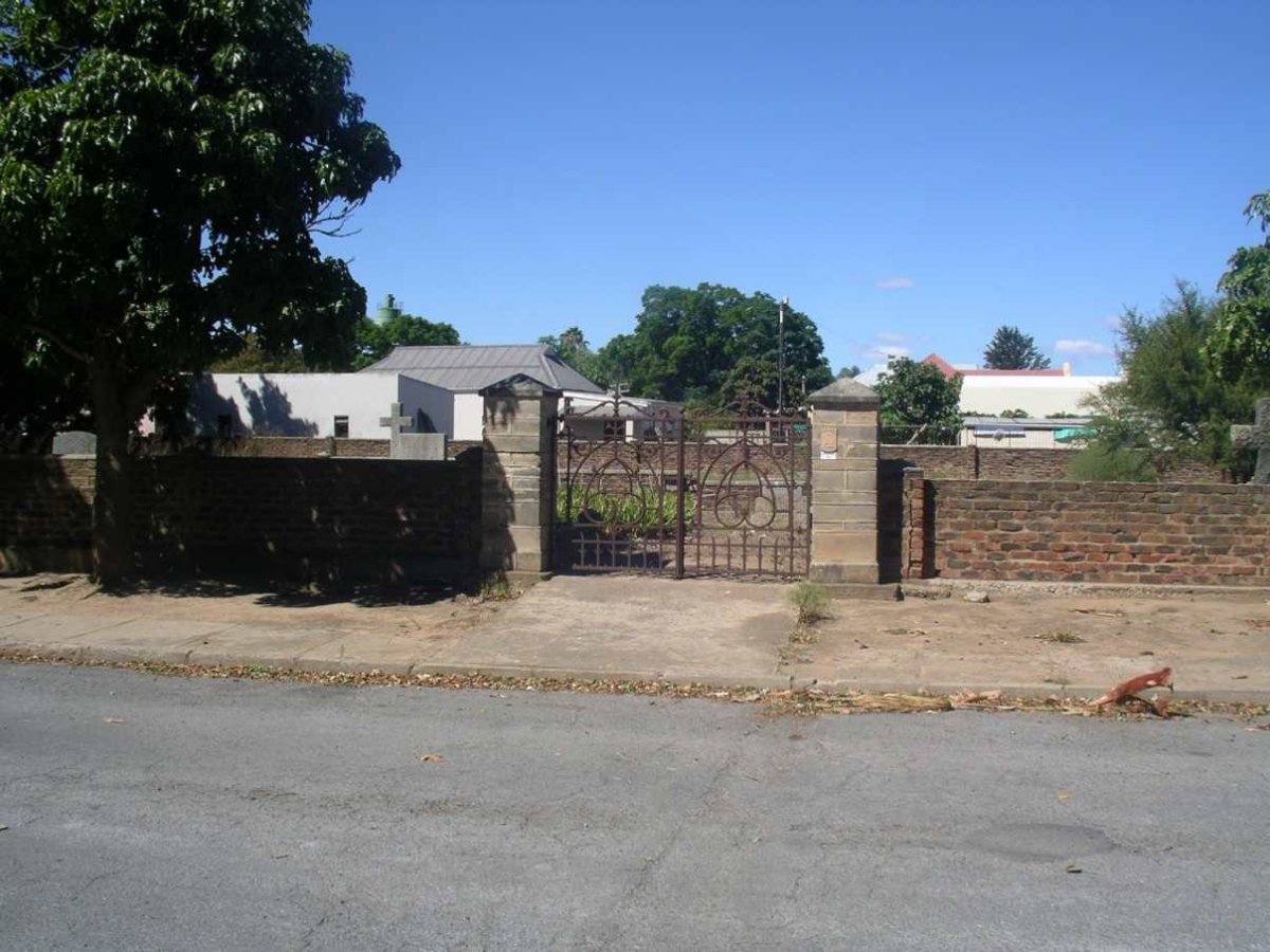 1. Entrance to the Anglican Church cemetery at Heidelberg
