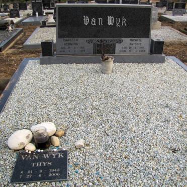 WYK Michael Antonie, van 1911-2006 &amp; Isabella Hermina  1912-197? ::  WYK Thys, van 1943-2006