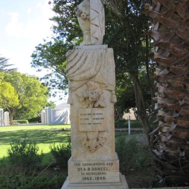 DANEEL A.B. 1862-1899 &amp; Johanna Margaretha nee LOUW 1846-1934 :: DANEEL Attie 