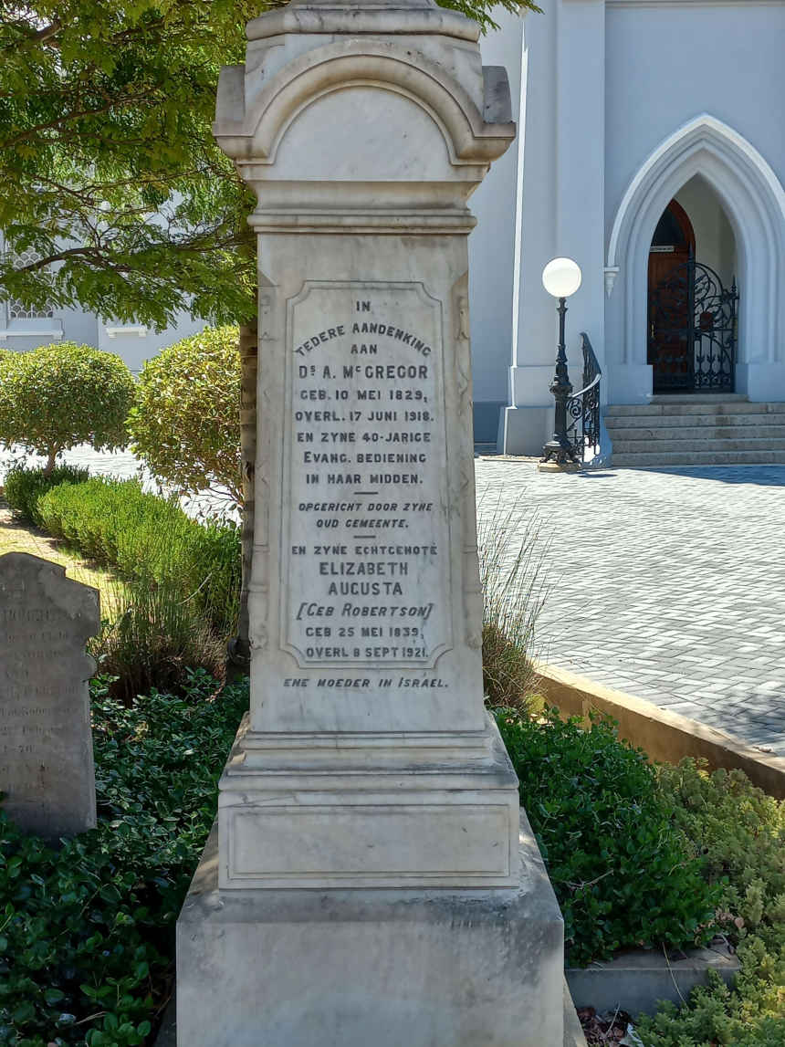MCGREGOR A. 1829-1918 & Elizabeth Augusta ROBERTSON 1939-1921