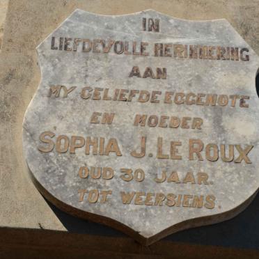 ROUX Sophia J., le