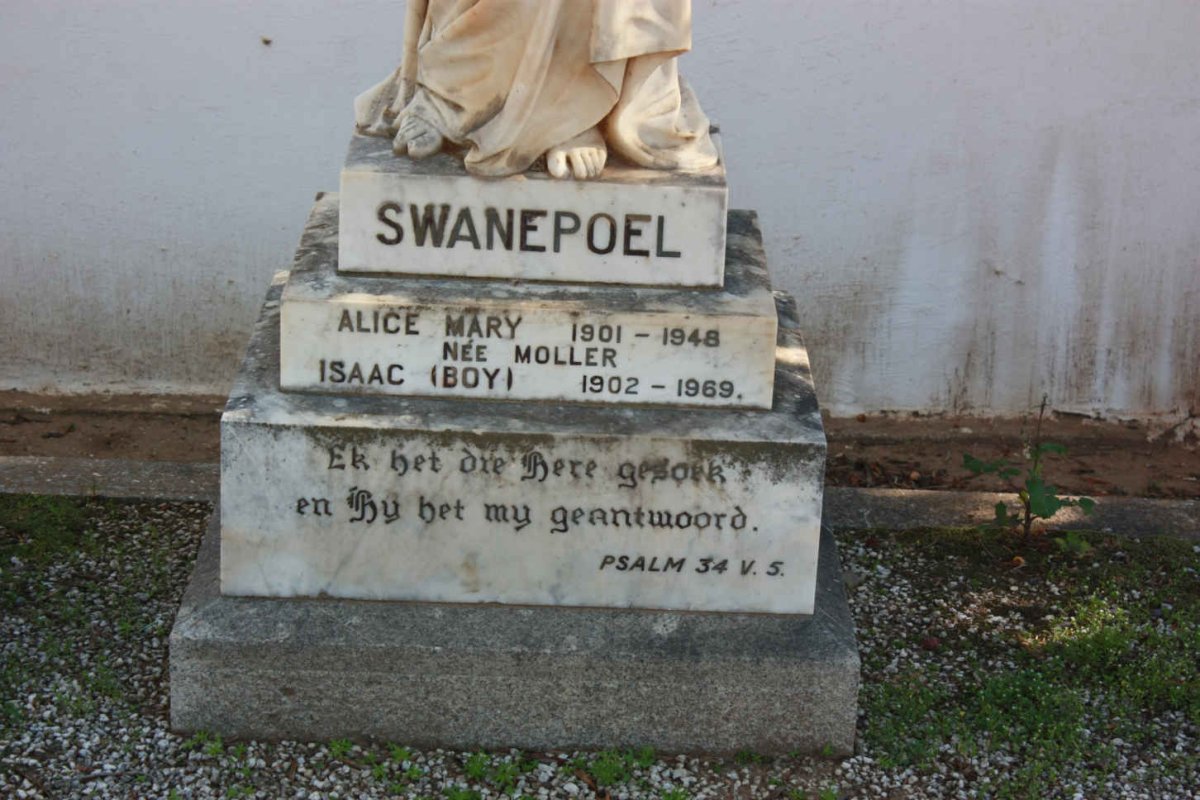 SWANEPOEL Isaac 1902-1969 &amp; Alice Mary MOLLER 1901-1948