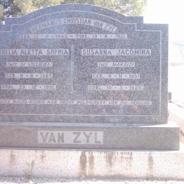 ZYL Cornelia Aletta Sophia, van nee DE VILLIERS 1865-1951 :: VAN ZYL Susanna Jacomina nee MARAIS 1851-1988?