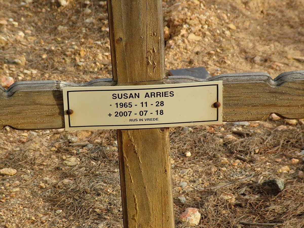 ARRIES Susan 1965-2007