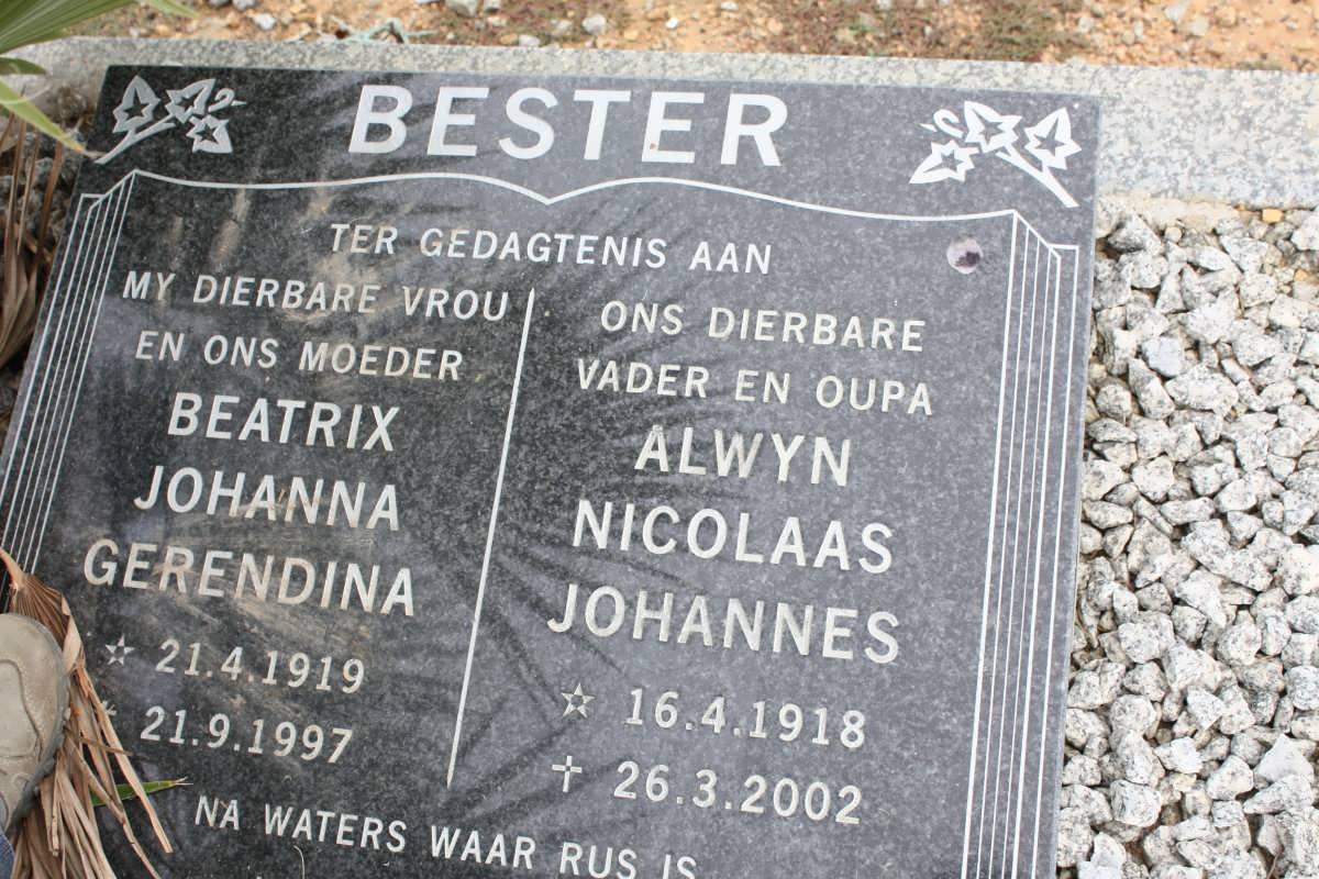 BESTER Alwyn Nicolaas Johannes 1918-2002 &amp; Beatrix Johanna Gerendina 1919-1997