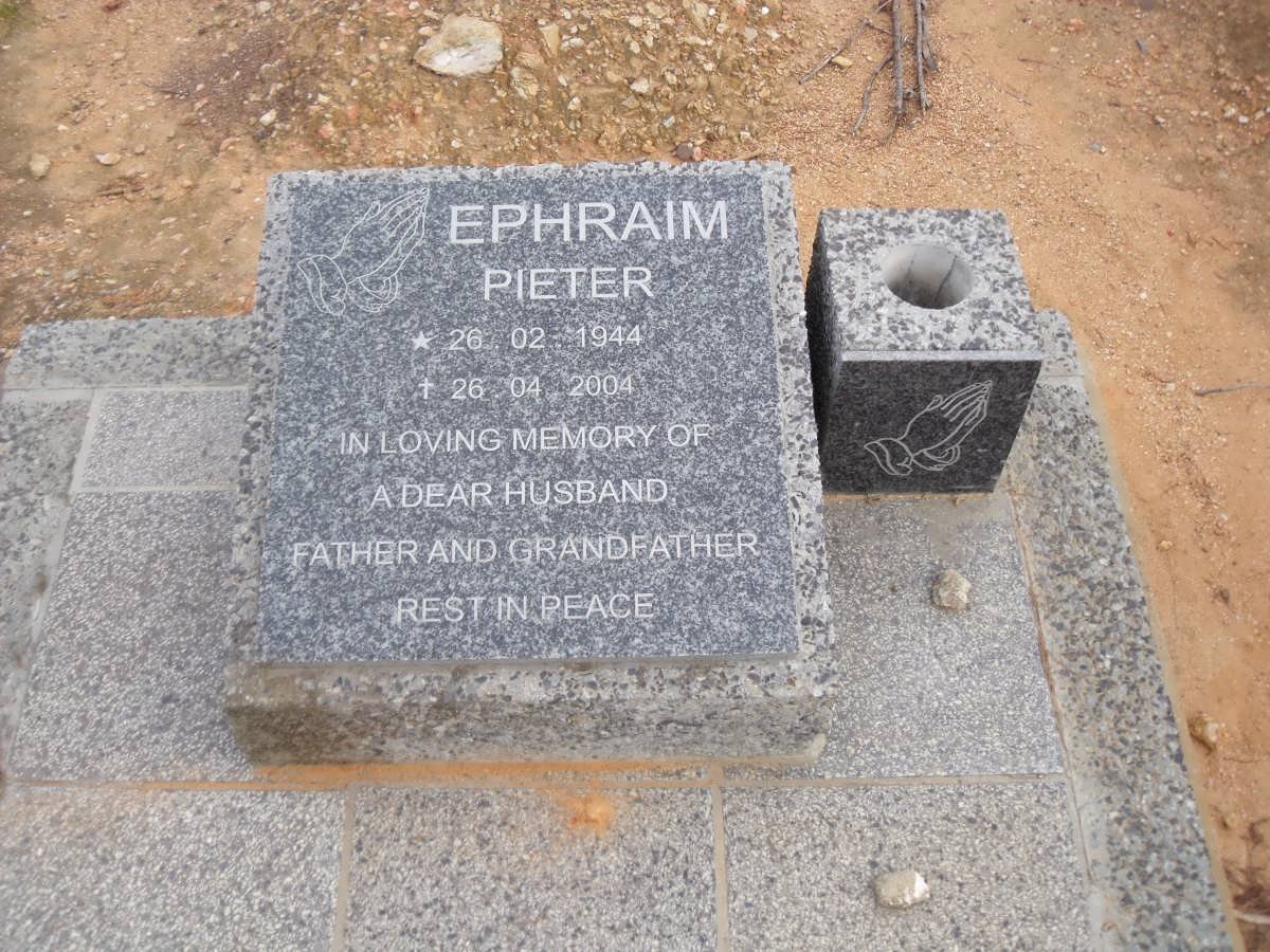 EPHRAIM Pieter 1944-2004