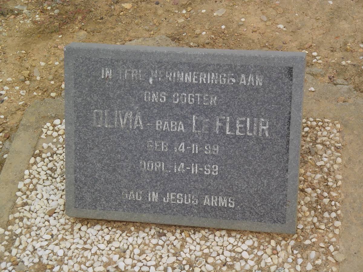 FLEUR Olivia, le 1999-1999