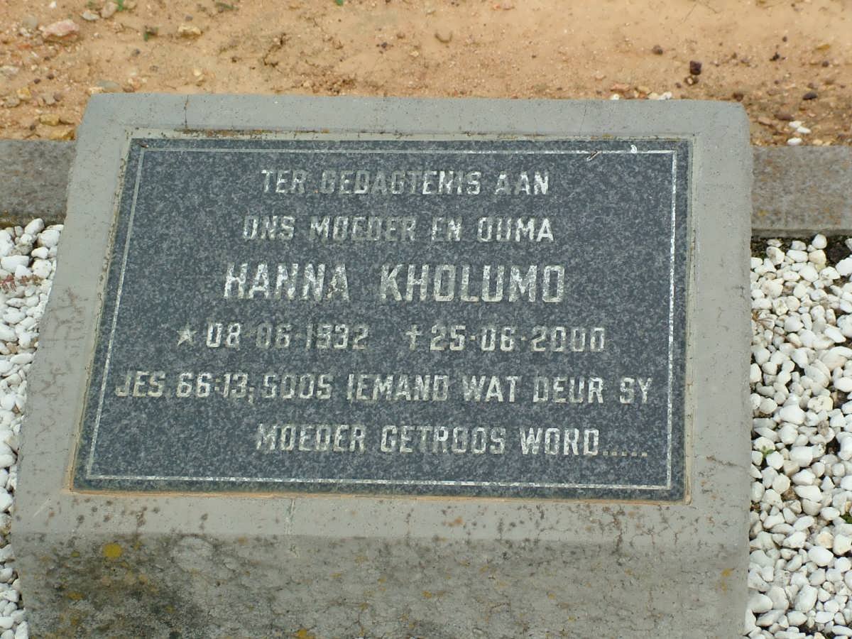 KHOLUMO Hanna 1932-2000