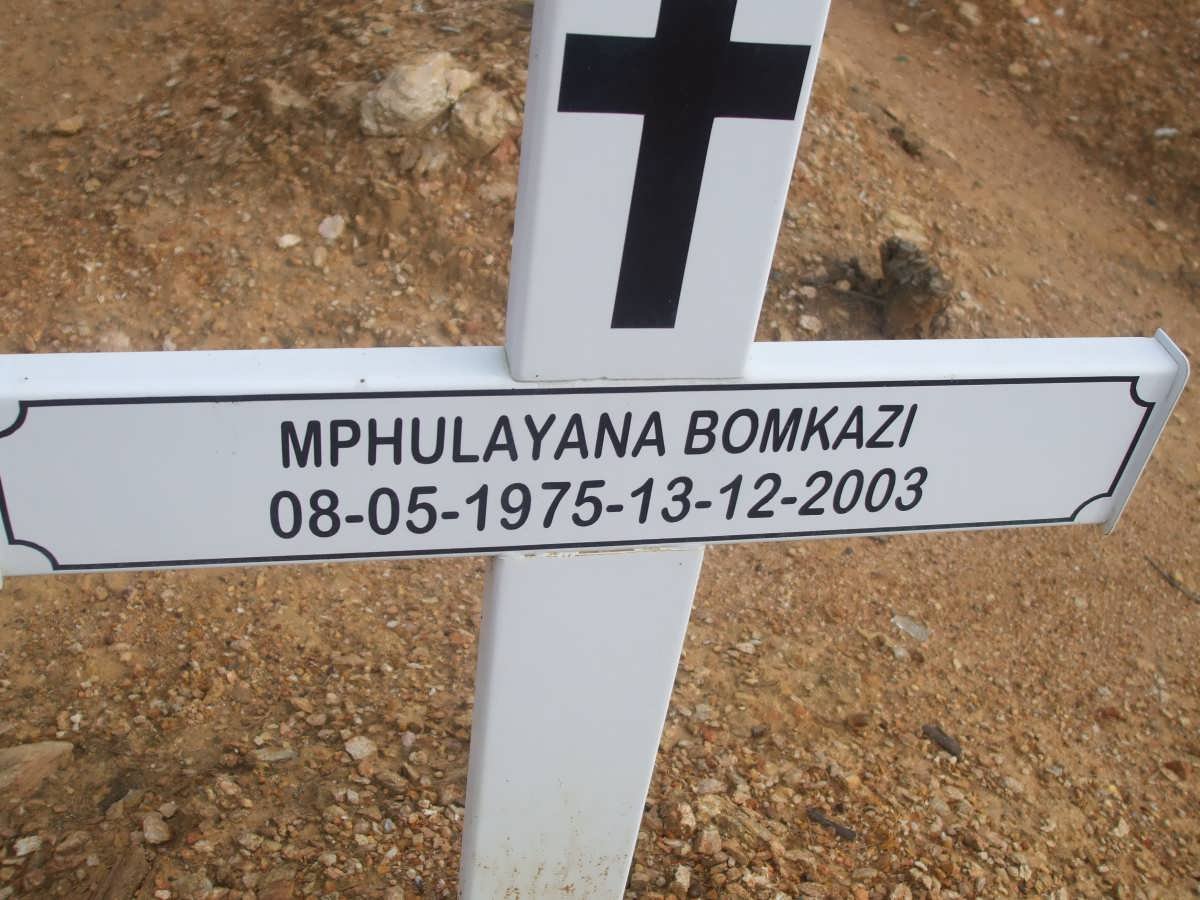 MPHULAYANA Bomkazi 1975-2003