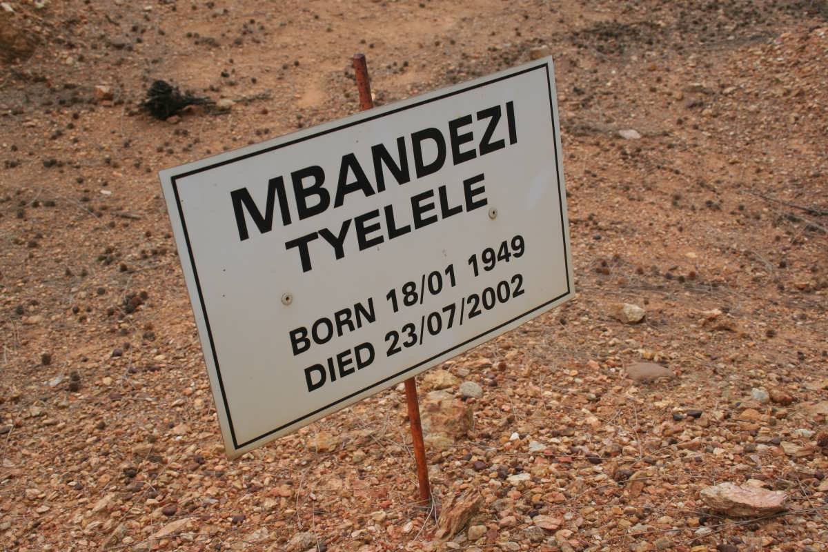 MBANDEZI Tyelele 1949-2002