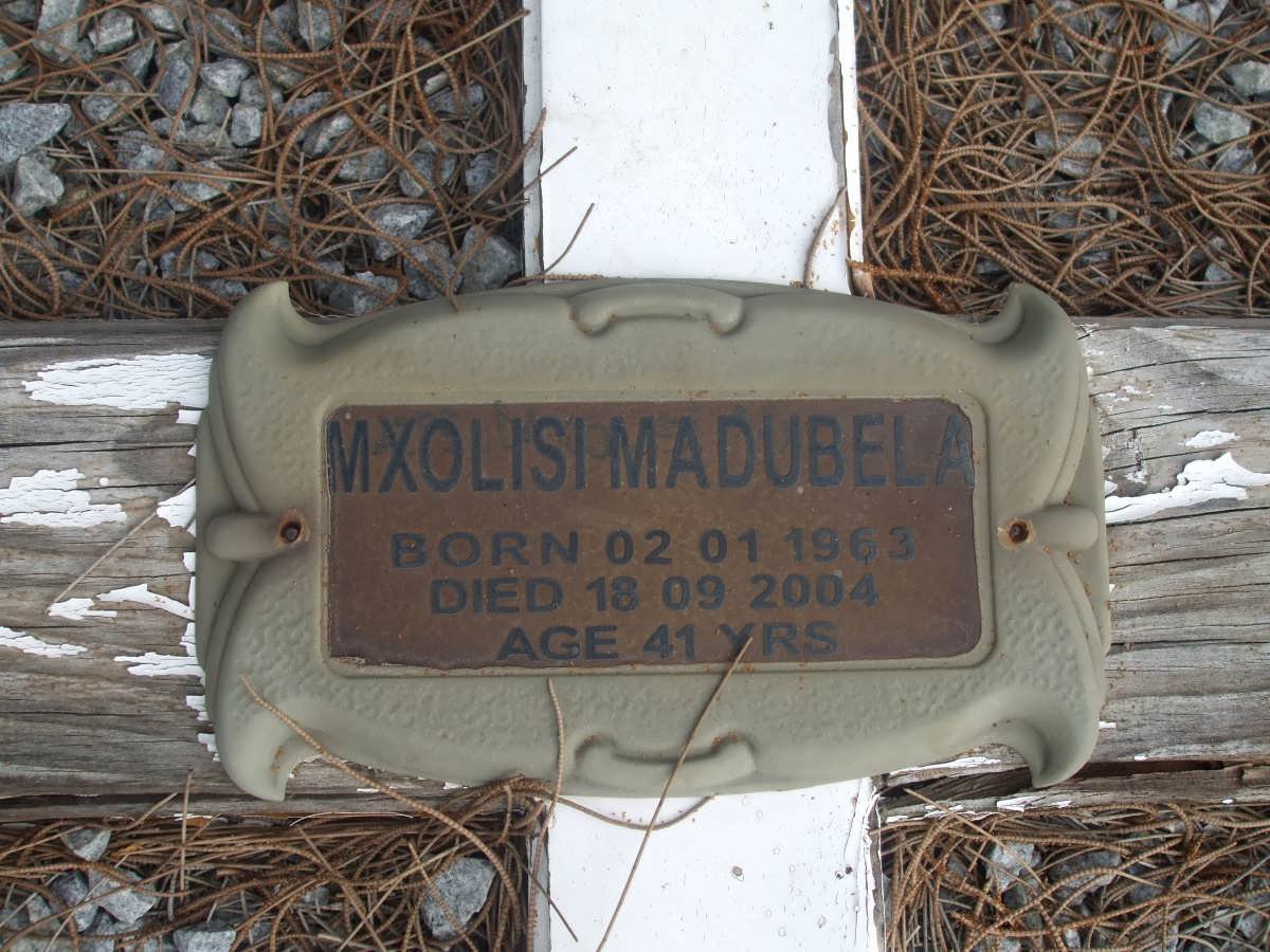 MADUBELA Mxolisi 1963-2004